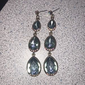 Vintage green crystal dangling earrings